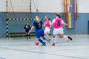 Bild 51 - F Loewinnen Hallen Cup